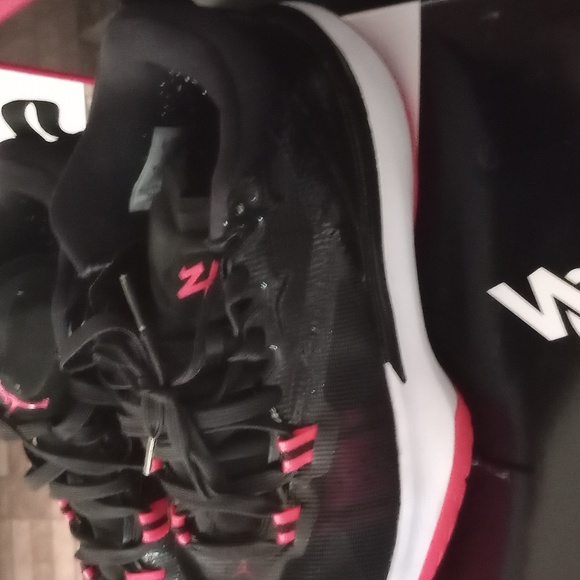 Jordan - Picture 2 of 4